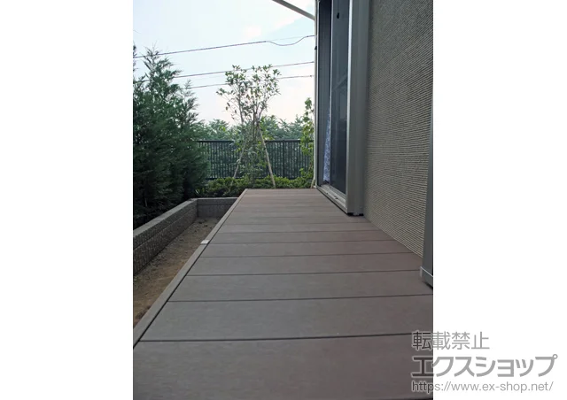 �_�ސ쌧���s��YKKAP�̃E�b�h�f�b�L ���E�b�h�f�b�L 200 �{�H��