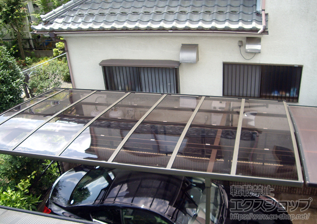 東京都町田市のLIXIL リクシル（トステム）のカーポート カーブポートシグマIII 積雪〜20cm対応 施工例