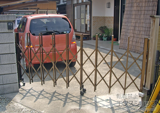 千葉県千葉市ののカーゲート トリップゲート PA型 ノンレール 片開き 施工例