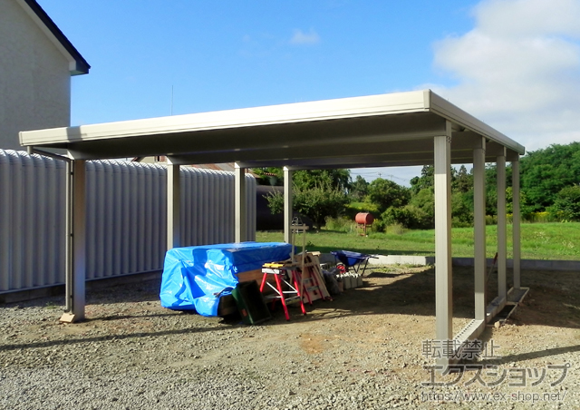 北海道余市郡仁木町のLIXIL リクシル（トステム）のカーポート テリオスポートIII 4500 2台用 奥行延長 8本柱 積雪〜150cm対応 施工例