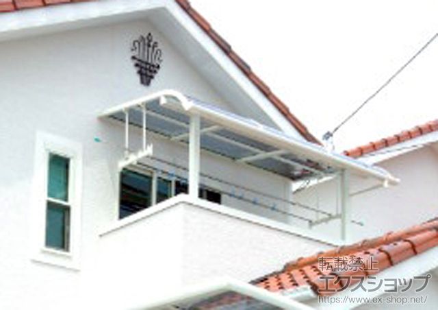 大阪府寝屋川市のLIXIL リクシル（トステム）のバルコニー・ベランダ屋根 ライザーテラスII R型 屋根タイプ 単体 積雪〜20cm対応 施工例