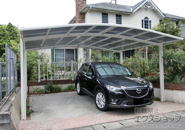 熊本県玉名郡南関町のLIXIL リクシル（トステム）のカーポート カーブポートシグマIII ワイド 積雪〜20cm対応 施工例