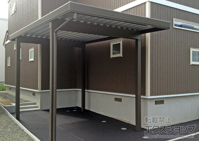 北海道札幌市のLIXIL リクシル（トステム）のカーポート テリオスポートIII 3000 4本柱 積雪〜100cm対応 施工例