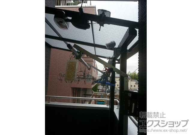 埼玉県戸田市のLIXIL リクシル（トステム）のバルコニー・ベランダ屋根 ライザーテラスII F型 屋根タイプ 単体 積雪〜20cm対応 施工例