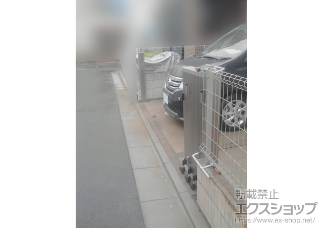 東京都葛飾区ののカーゲート トリップゲート PB型 ノンレール 片開き親子40DO 施工例