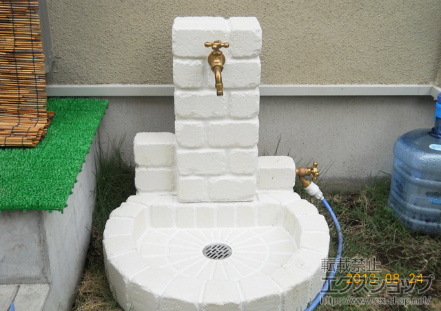 神奈川県横浜市のの立水栓・ガーデンシンク 立水栓ユニット サークルタイプ 地中・補助蛇口 施工例