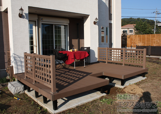 東京都八王子市ののウッドデッキ リウッドデッキ 200＋リウッドデッキフェンス1型＋壁側目地カバー材＋リウッドデッキ部材 施工例