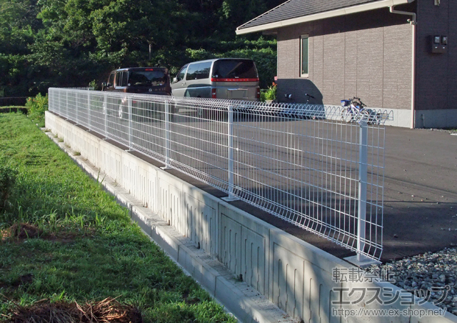 大分県豊後大野市ののフェンス・柵 メッシュフェンスG10-R 施工例