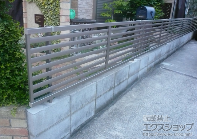 兵庫県姫路市ののフェンス・柵 プリレオR3型フェンス フリーポールタイプ 施工例