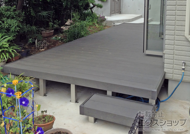 神奈川県横浜市ののウッドデッキ リウッドデッキ 200＋独立式リウッドステップ2型 施工例