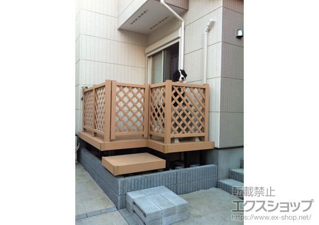 東京都西東京市ののウッドデッキ リウッドデッキ 200＋リウッドデッキフェンス・門扉2型 ラチス格子＋点検口＋段床セット 施工例