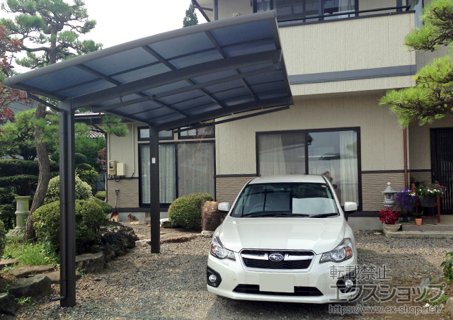 岩手県盛岡市のLIXIL リクシル（トステム）のカーポート カーブポートシグマIII 積雪〜20cm対応 施工例
