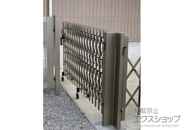 千葉県千葉市ののカーゲート トリップゲート PB型 ノンレール 片開き 施工例