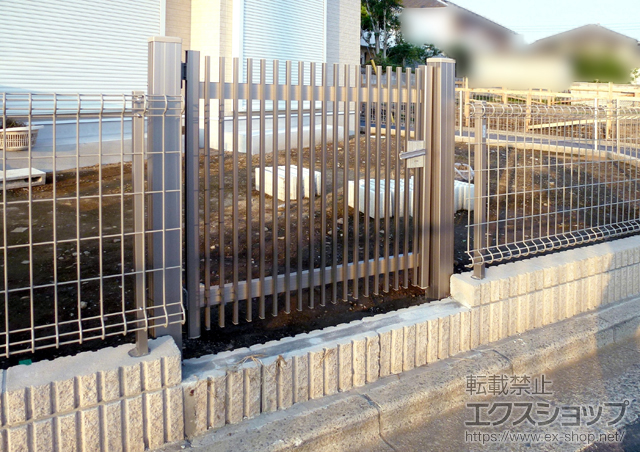 東京都三鷹市のの門扉 ハイ千峰 片開き　柱使用 施工例