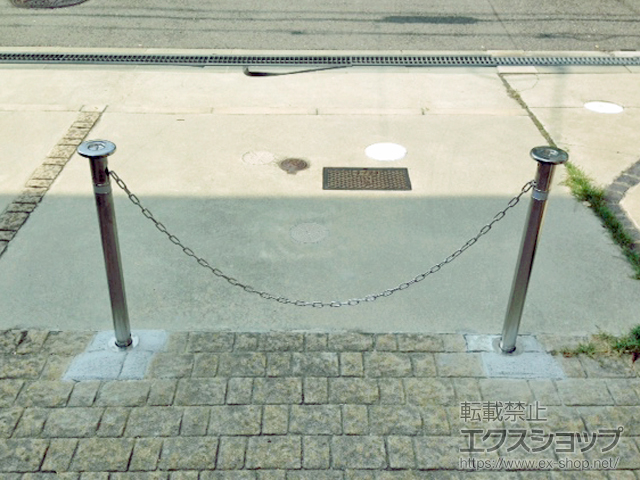 兵庫県西宮市ののカーゲート スペースガード　Ｆ48型埋め込み式　キー付きタイプ 施工例