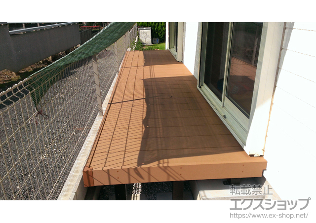 埼玉県蓮田市ののウッドデッキ リウッドデッキ 200＋水平式物干し 木造躯体用 2本入り 施工例