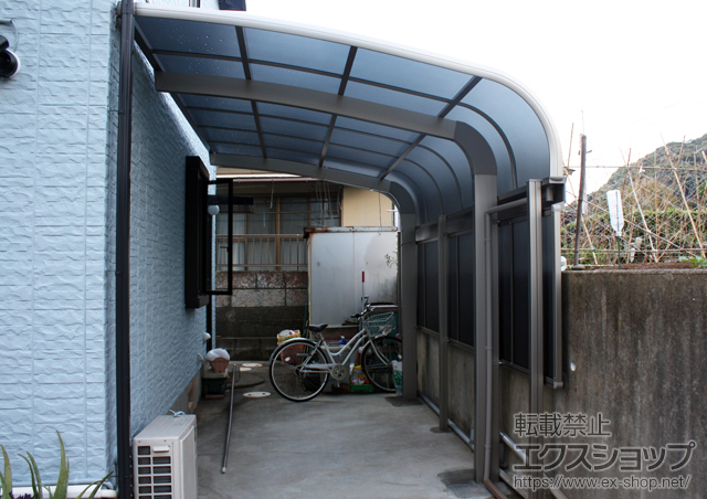 千葉県館山市のLIXIL リクシル（トステム）のカーポート テールポートシグマIII 積雪〜20cm対応 施工例