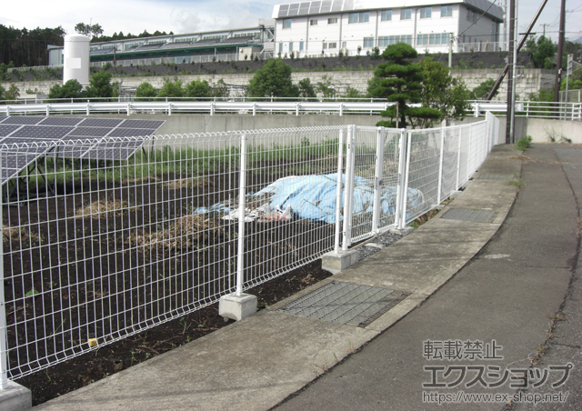 静岡県富士市のの門扉、フェンス・柵 イーネット門扉1型 両開き　門柱使用 施工例