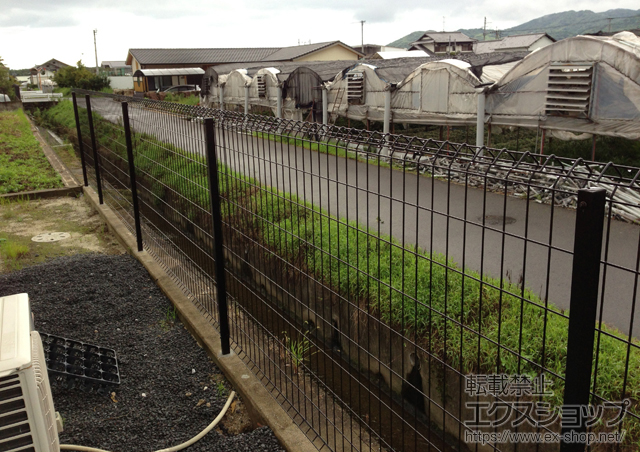 佐賀県唐津市ののフェンス・柵 イーネットフェンス1F型 フリーポールタイプ 施工例