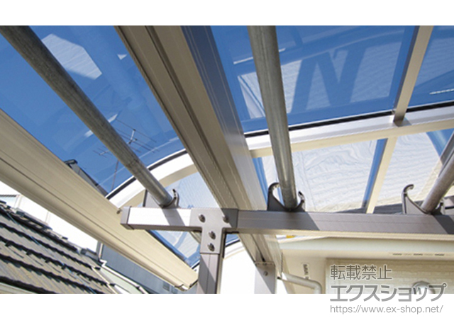 東京都足立区ののバルコニー・ベランダ屋根 ヴェクターテラス R型 屋根タイプ 単体 積雪〜20cm対応 施工例