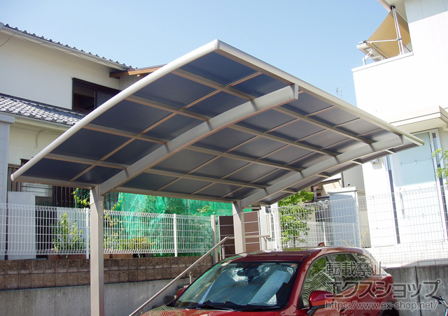 静岡県浜松市のLIXIL リクシル（トステム）のカーポート カーブポートシグマIII 積雪〜20cm対応 施工例