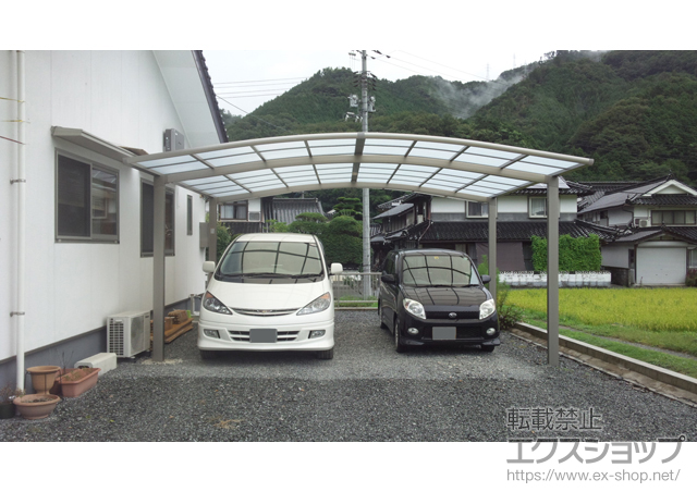 岡山県真庭市のLIXIL リクシル（トステム）のカーポート カーブポートシグマIII ワイド 積雪〜20cm対応 施工例