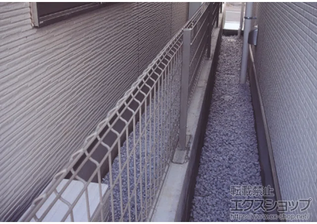 ��ʌ��ӂ��ݖ�s��LIXIL ���N�V��(TOEX)�̃t�F���X�E��E�� �n�C�O���b�h�t�F���XUF8�^ �t���[�|�[���^�C�v �{�H��