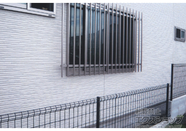 大分県別府市のLIXIL リクシル（トステム）の面格子・窓格子 アルミ面格子 A型 施工例