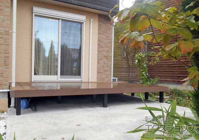 ��錧���ˎs��YKKAP�̃E�b�h�f�b�L ���E�b�h�f�b�L 200 �P��+ ���E�b�h�f�b�L�@�I�v�V���� �{�H��