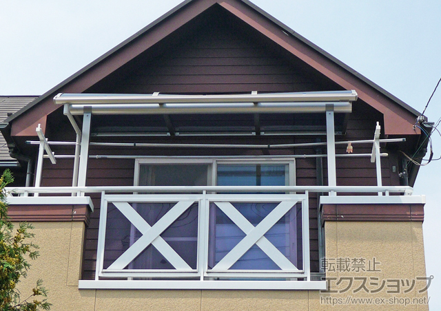 埼玉県北葛飾郡松伏町ののバルコニー・ベランダ屋根 プレシオステラス R型 屋根タイプ 単体 積雪〜20cm対応 施工例