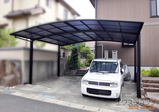 岐阜県可児市のLIXIL リクシル（トステム）のカーポート カーブポートシグマIII ワイド 積雪〜20cm対応 施工例