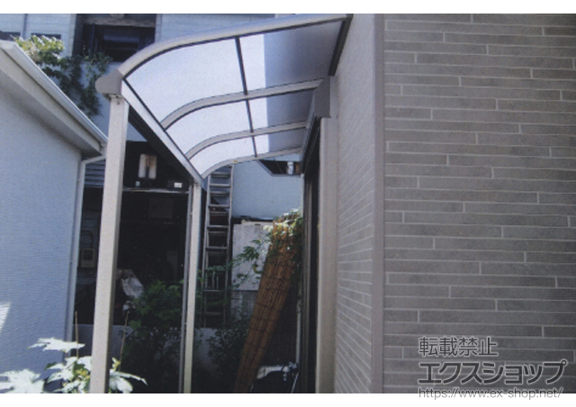 埼玉県川口市ののテラス屋根 プレシオステラス R型 テラスタイプ 単体 積雪〜20cm対応 施工例