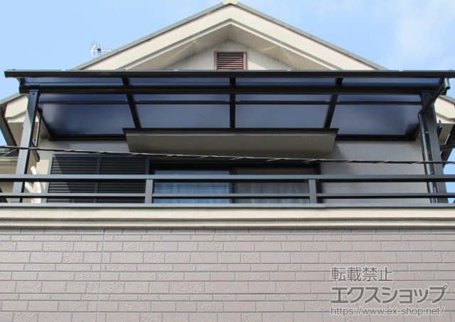 広島県広島市ののバルコニー・ベランダ屋根 プレシオステラス R型 屋根タイプ 単体 積雪〜20cm対応 施工例