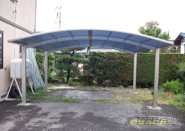 長野県南佐久郡小海町ののカーポート レイナツインポートグラン　積雪〜20cm対応 施工例