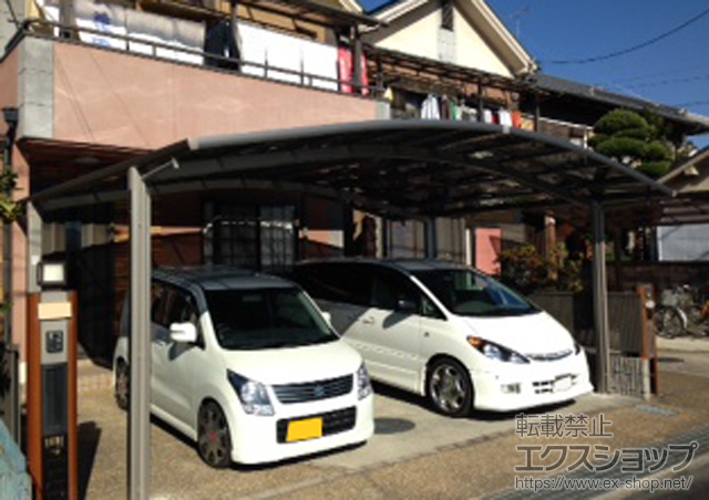 奈良県橿原市のLIXIL リクシル（トステム）のカーポート カーブポートシグマIII ワイド 積雪〜20cm対応 施工例