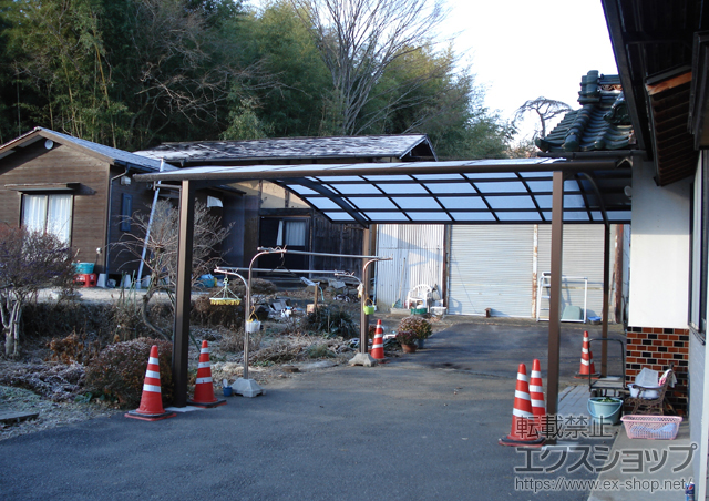 長野県北佐久郡御代田町ののカーポート レイナツインポートグラン　積雪〜20cm対応 施工例