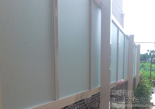 東京都世田谷区ののフェンス・柵 シャレオRP型フェンス 多段柱施工 施工例