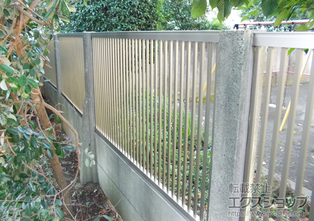 東京都東村山市のLIXIL リクシル(新日軽)のフェンス・柵 セレビューフェンス R2型 施工例