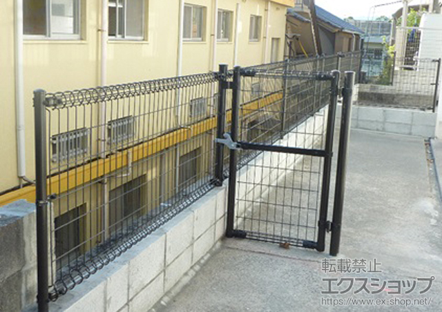 鹿児島県鹿児島市ののフェンス・柵 メッシュフェンスM0 施工例