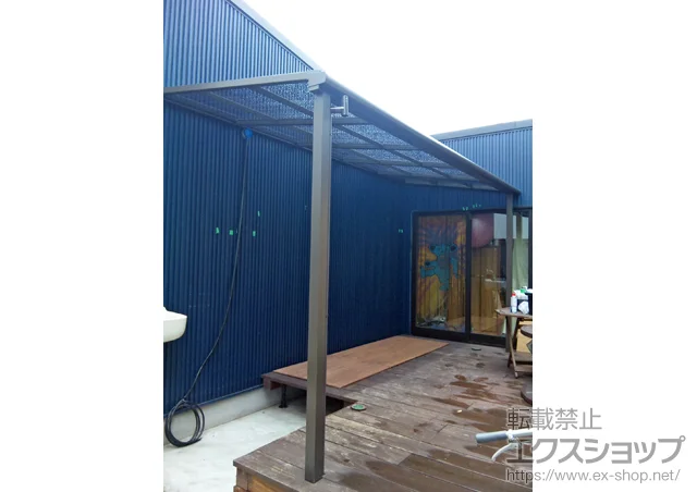 大阪府藤井寺市のLIXIL リクシル（トステム）のテラス屋根 ライザーテラスII F型 テラスタイプ 単体 積雪～20cm対応 施工例