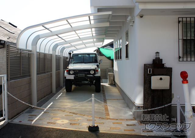 神奈川県横浜市のLIXIL リクシル（トステム）のカーポート テールポートシグマIII 縦連棟 積雪〜30?対応 施工例