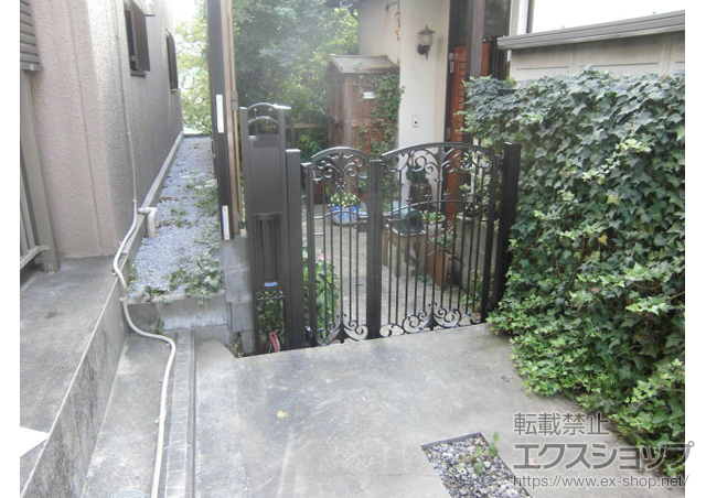 神奈川県川崎市のの門扉 フェスタA型 両開き　柱使用 施工例