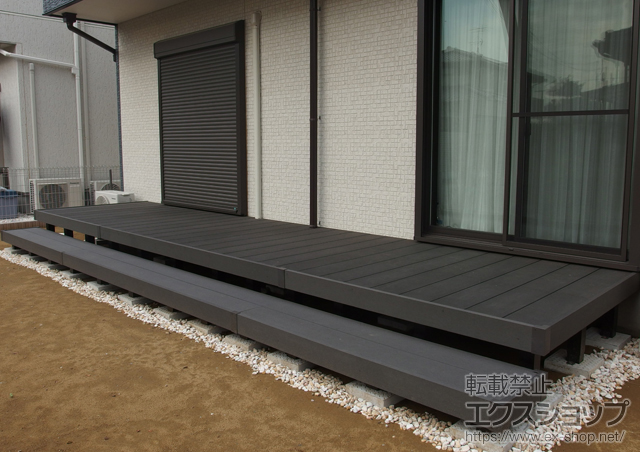 千葉県市原市ののウッドデッキ リウッドデッキ 200＋段床セット 正面タイプ 1段 施工例