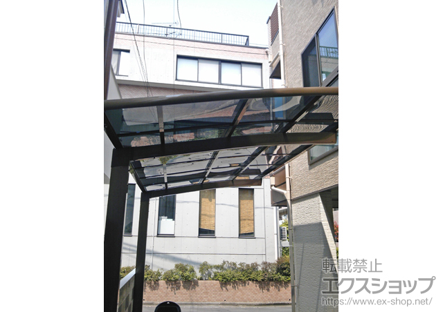 神奈川県川崎市のLIXIL リクシル（トステム）のカーポート カーブポートシグマIII 積雪〜20cm対応 施工例