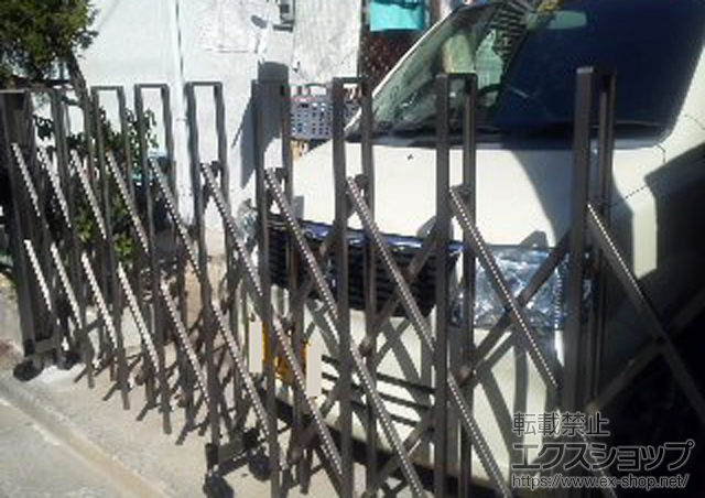 大阪府吹田市ののカーゲート トリップゲート PA型 ノンレール 片開き 施工例