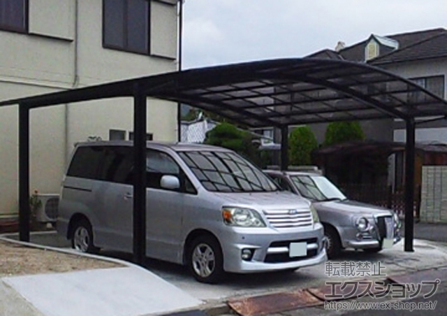 香川県高松市のLIXIL リクシル（トステム）のカーポート カーブポートシグマIII ワイド 積雪〜20cm対応 施工例