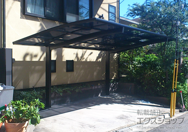東京都世田谷区のLIXIL リクシル（トステム）のカーポート カーブポートシグマIII 積雪〜20cm対応 施工例