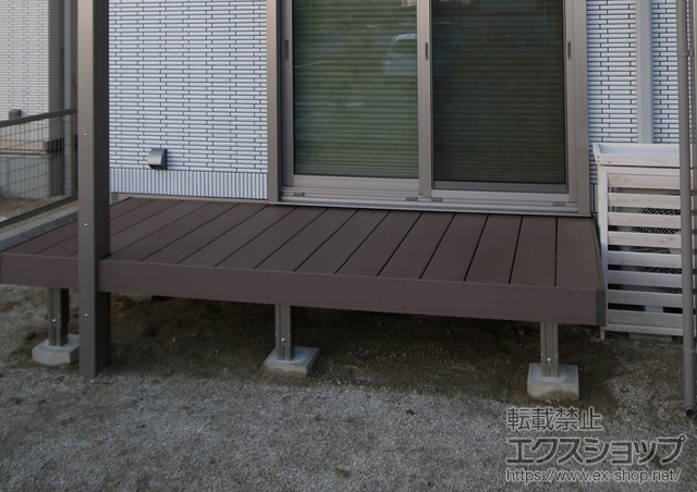 愛知県一宮市のLIXIL リクシル（トステム）のウッドデッキ リコステージII 施工例