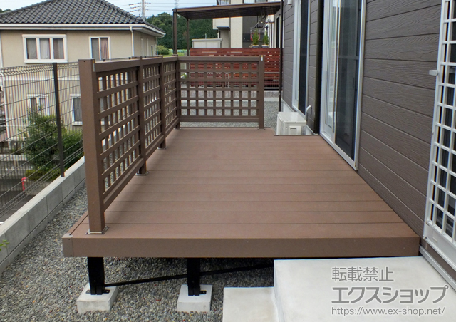 静岡県富士市ののウッドデッキ リウッドデッキ 200＋リウッドデッキフェンス1型 施工例