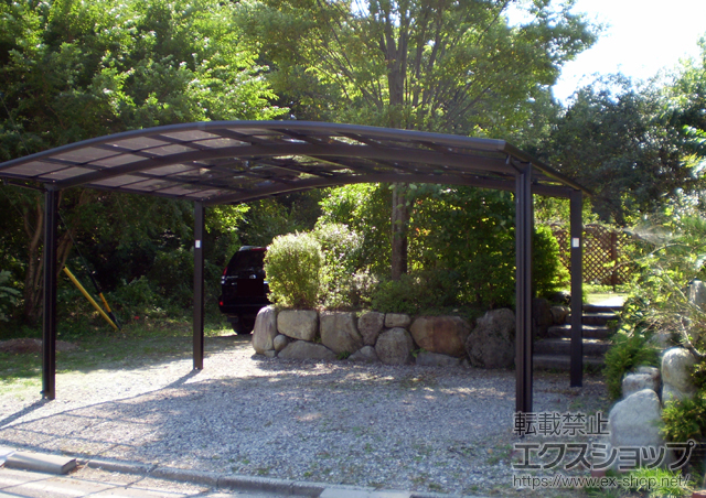 長野県上伊那郡中川村のLIXIL リクシル（トステム）のカーポート カーブポートシグマIII ワイド 積雪〜20cm対応 施工例
